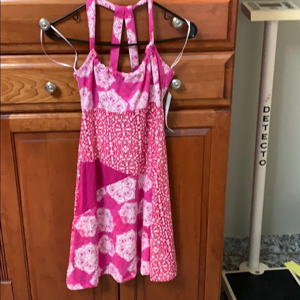 LOLA dress for the active woman’s xs